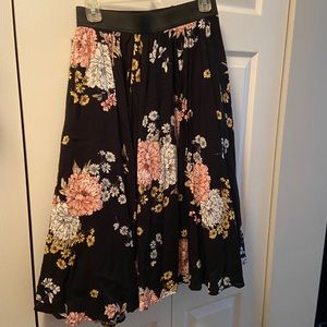 SOLD ON FB - Torrid Floral Midi Skirt